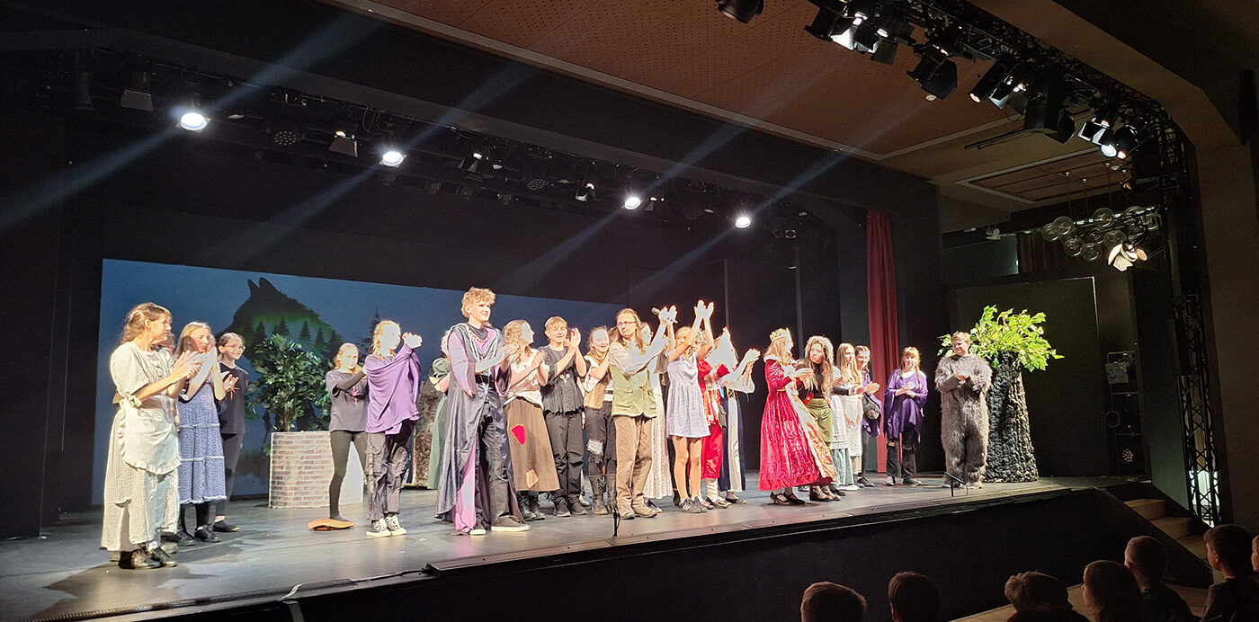 Chemnitzer Schultheaterwoche – Lessings Theatergruppe begeistert im „Spinnbau“